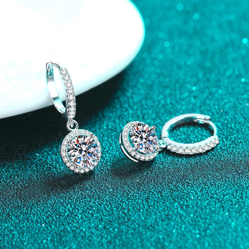 Loop Earrings — 1ct Moissanite, 925 Silver, detail view