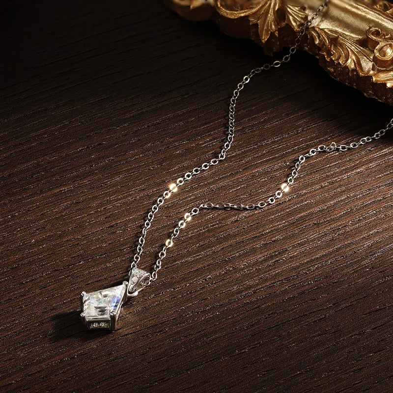 2ct Pendant Necklace — Moissanite, 925 Silver, detail view