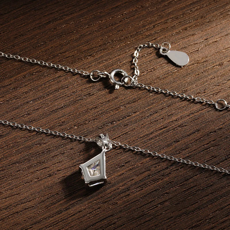 2ct Pendant Necklace — Moissanite, 925 Silver, detail view