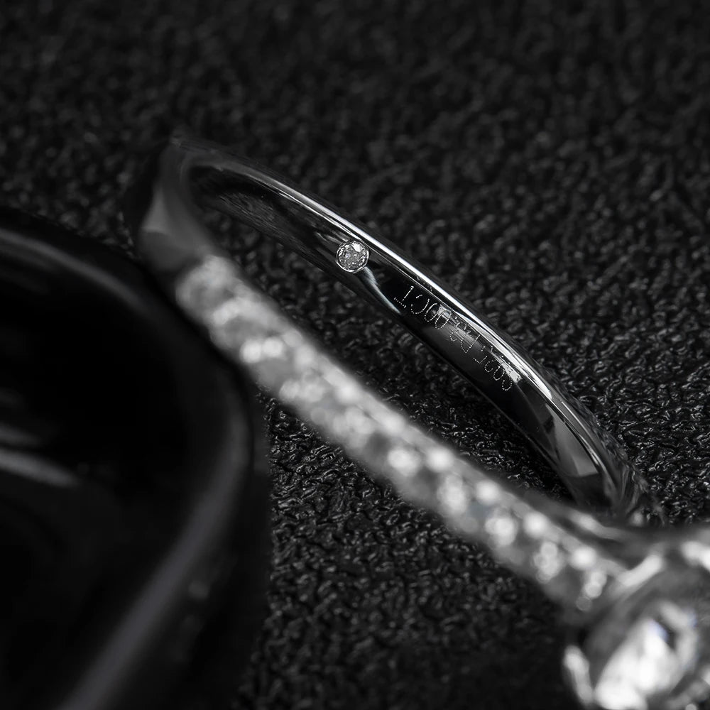 3ct Statement Ring — Moissanite, 925 Silver, detail view