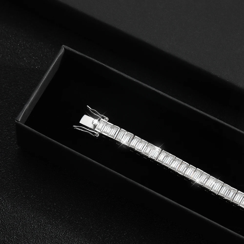 Emerald-Cut Tennis Bracelet — Moissanite, 925 Silver, detail view