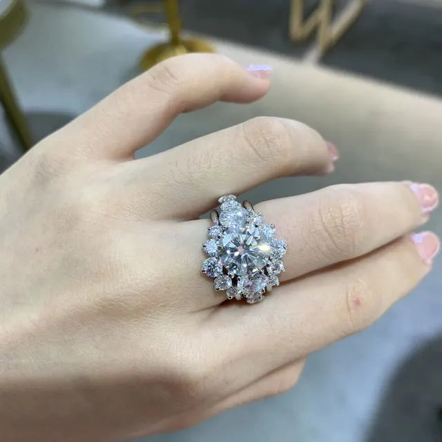 Moissanite Ring & Set Collection — 925 Silver, detail view