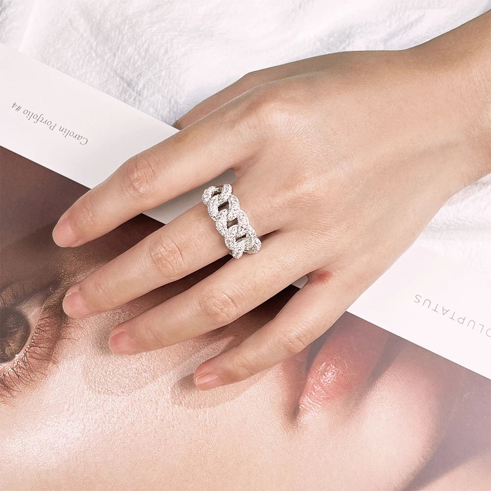 Cuban Link Ring — Moissanite, 925 Silver, detail view