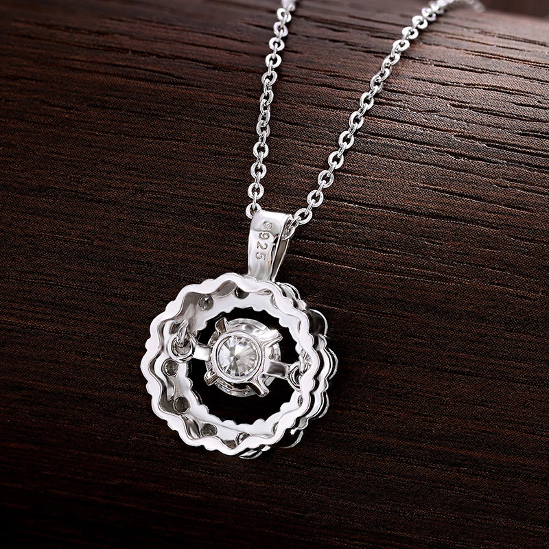 Round Pendant Necklace — 5mm / 6.5mm Moissanite, 925 Silver, detail view