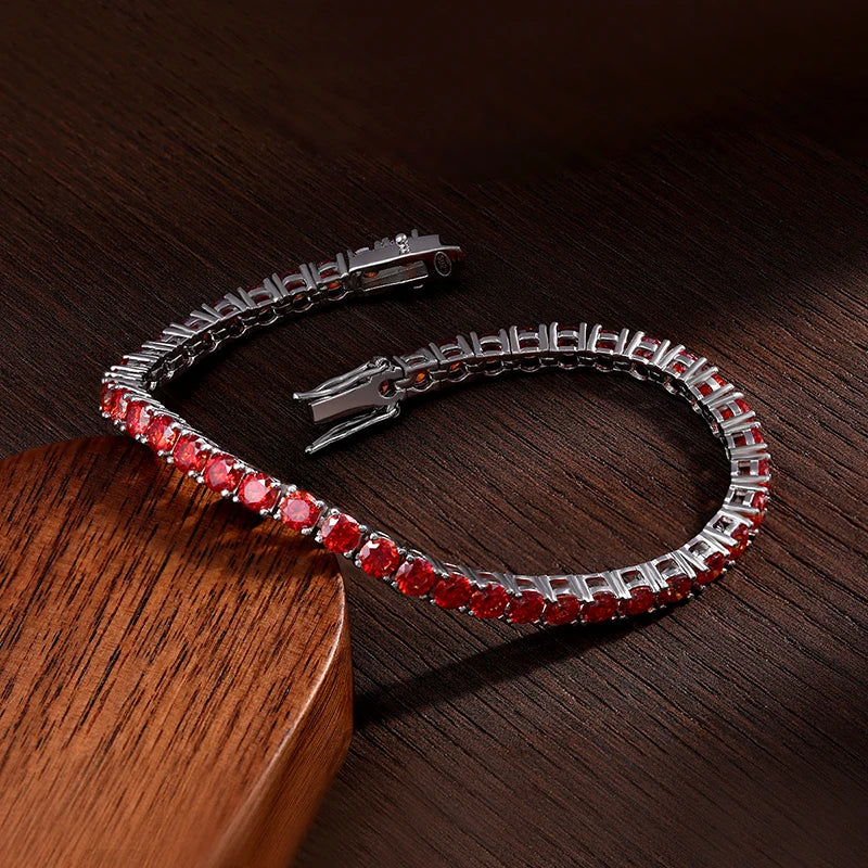Tennis Bracelet — Moissanite, 925 Silver, detail view
