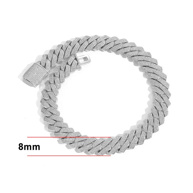 Cuban Link Bracelet — Moissanite & Zirconia Options, 925 Silver, detail view