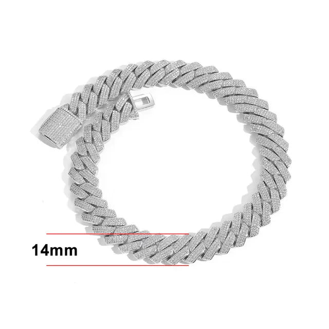 Cuban Link Bracelet — Moissanite & Zirconia Options, 925 Silver, detail view