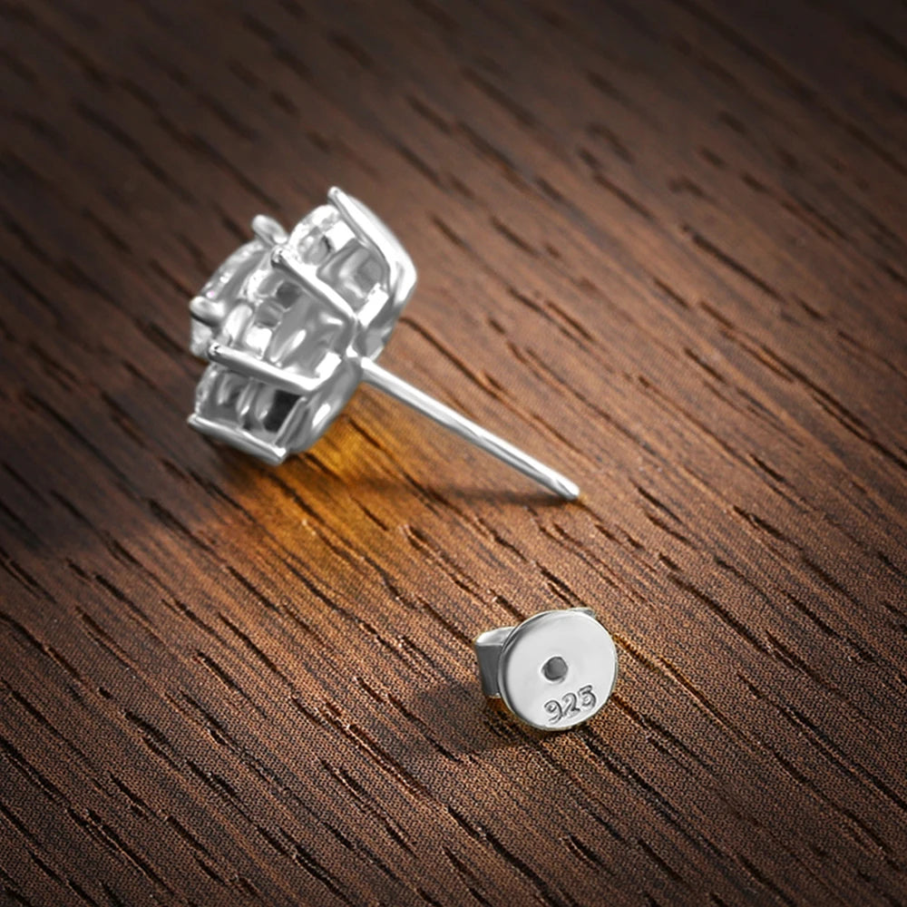 Stud Earrings — Moissanite, 925 Silver, detail view