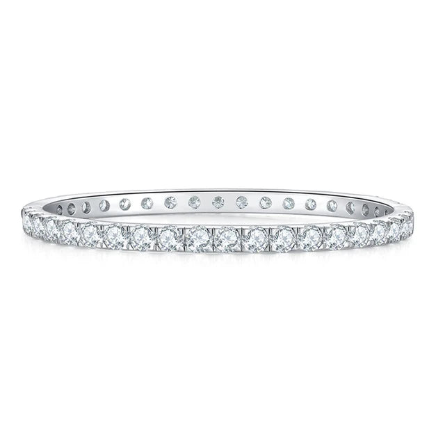 Bangle Bracelet — 4mm Moissanite, 925 Silver, detail view