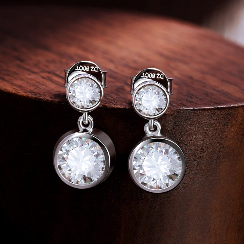 Drop Earrings — Moissanite, 925 Silver, detail view