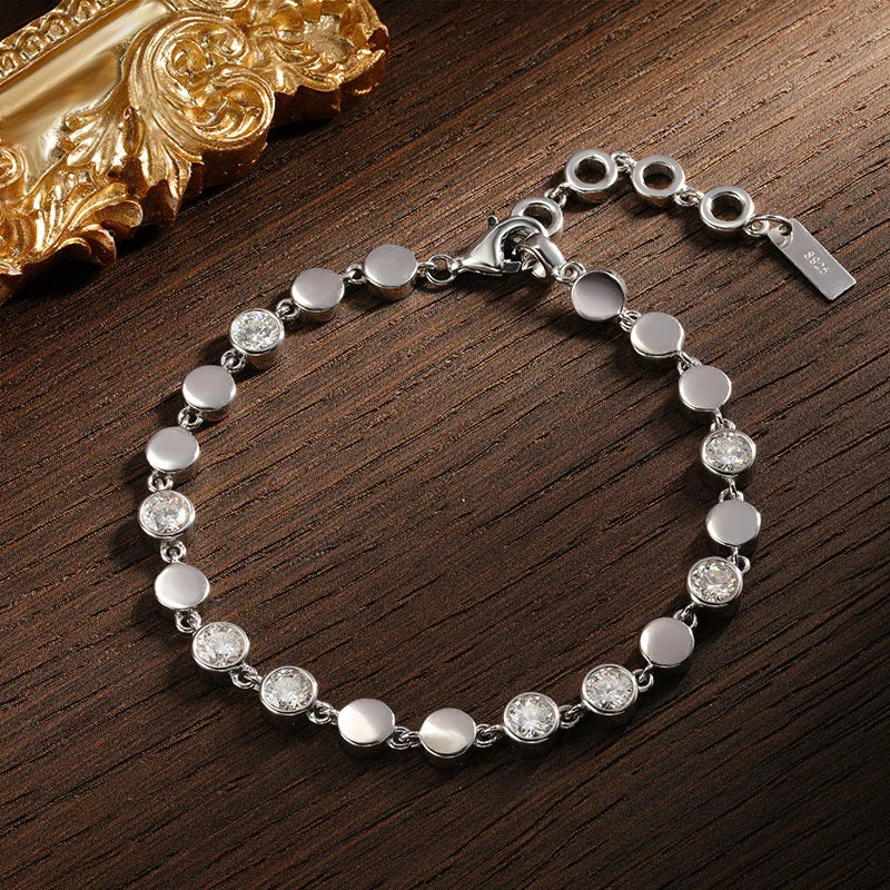Bubble Tennis Bracelet — Moissanite, 925 Silver, Adjustable, detail view
