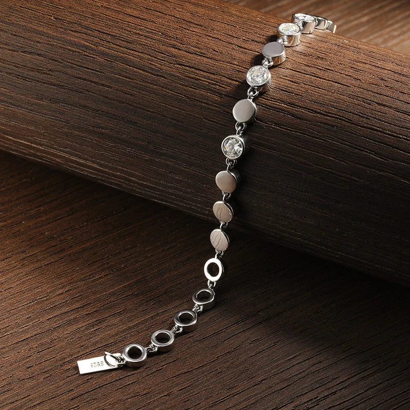 Bubble Tennis Bracelet — Moissanite, 925 Silver, Adjustable, detail view