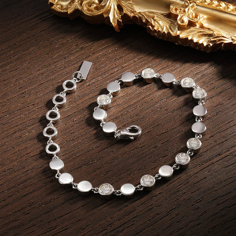 Bubble Tennis Bracelet — Moissanite, 925 Silver, Adjustable, detail view