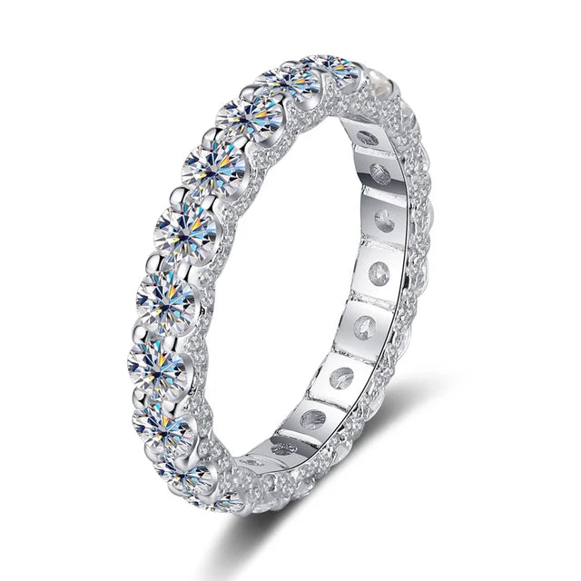 Moissanite Accent Ring — 925 Silver, detail view