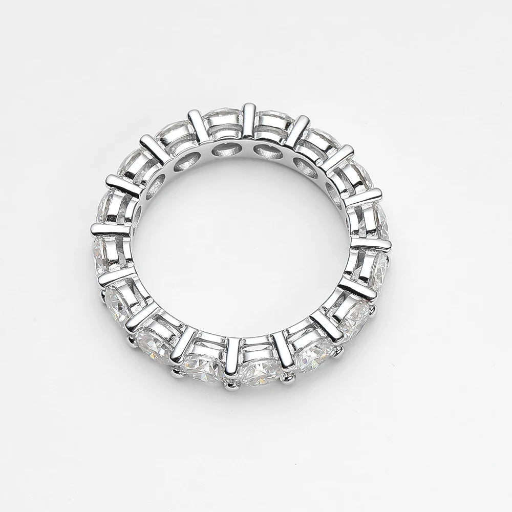 Full-Circle Eternity Band — Moissanite, 925 Silver, detail view