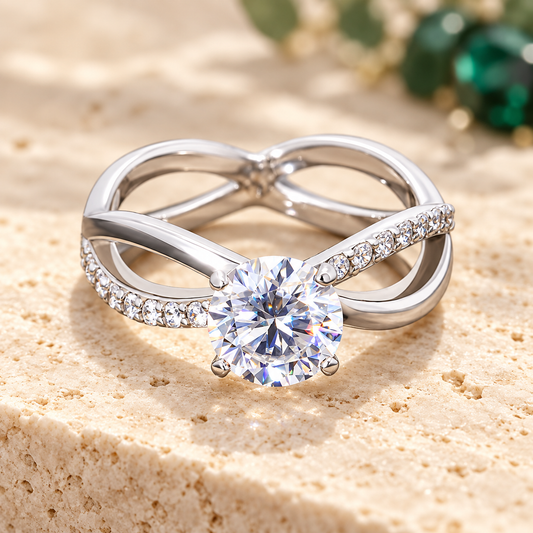 Crossover Ring — Moissanite, 925 Silver