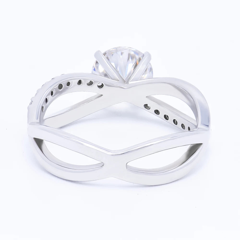 Crossover Ring — Moissanite, 925 Silver, detail view