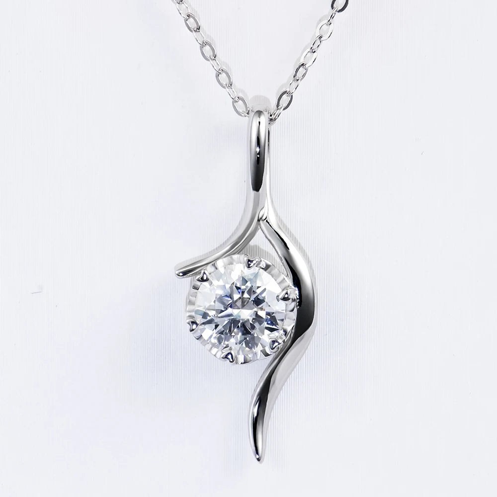 Charm Pendant Necklace — 1ct Moissanite, 925 Silver, detail view
