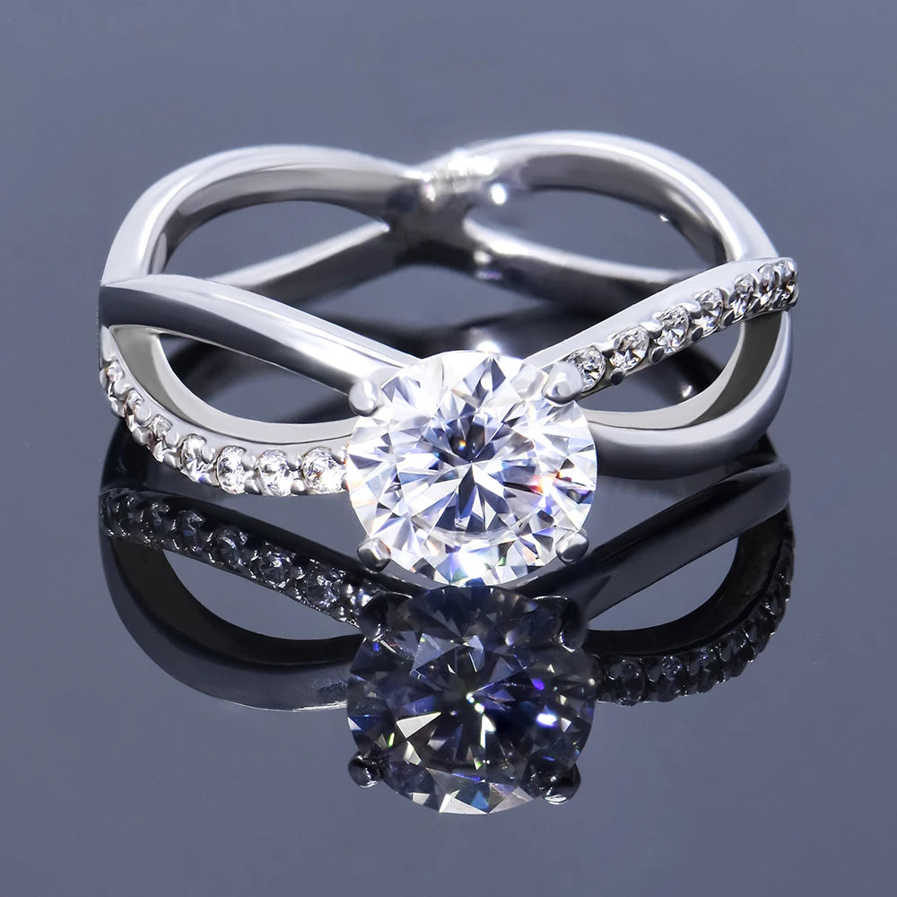 Crossover Ring — Moissanite, 925 Silver, detail view